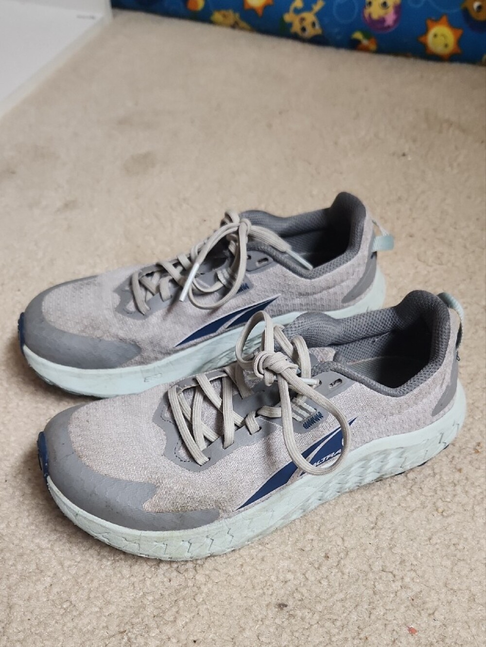 Altra Women's Gray and Navy Trail Running Shoes - Picture 3 of 6